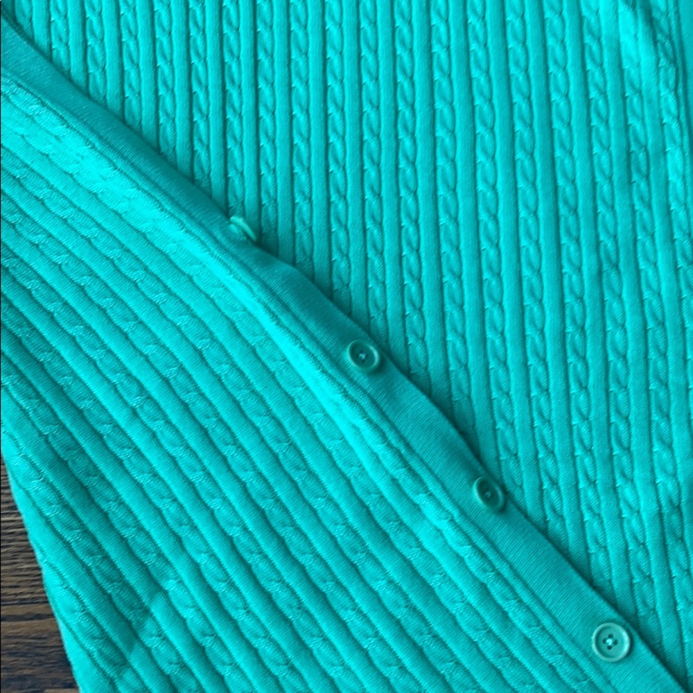 Shawl - Picture 2 of 4
